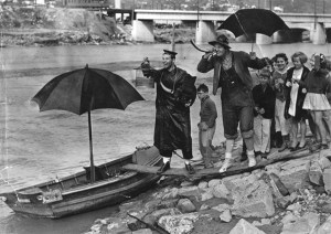 Yucking it up in 1938: Herald-Express photographer Coy Watson Jr. (left) and reporter Fred Eldridge (Courtesy KCET).