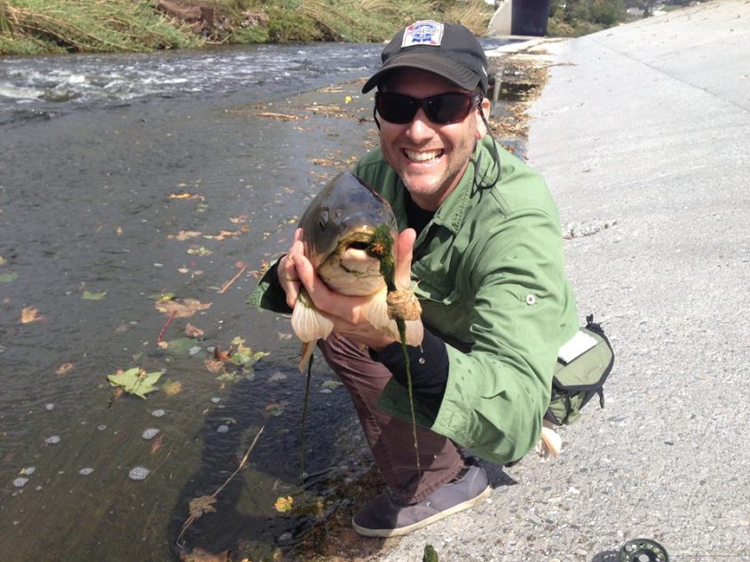 Keith Mosier nabs his first L.A. River carp. Oh, yeah! (Ken Lindsay)