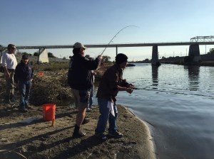WHOOPSIE DAISY: Unfortunately, snagging a big carp and landing him are two different things. (Jim Burns)